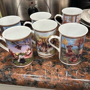 Boyd’s  Bear mug collection all eight different scenes